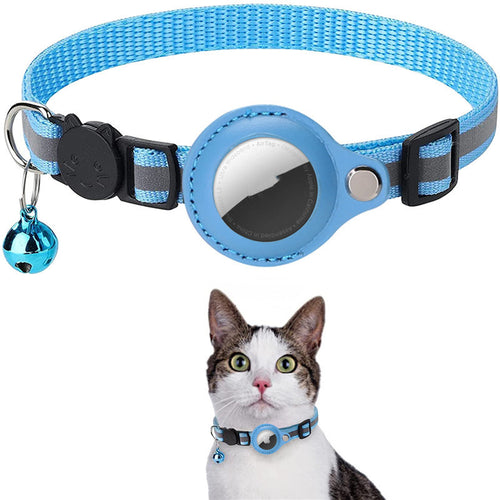 Cat collar reflecting light at night for safety